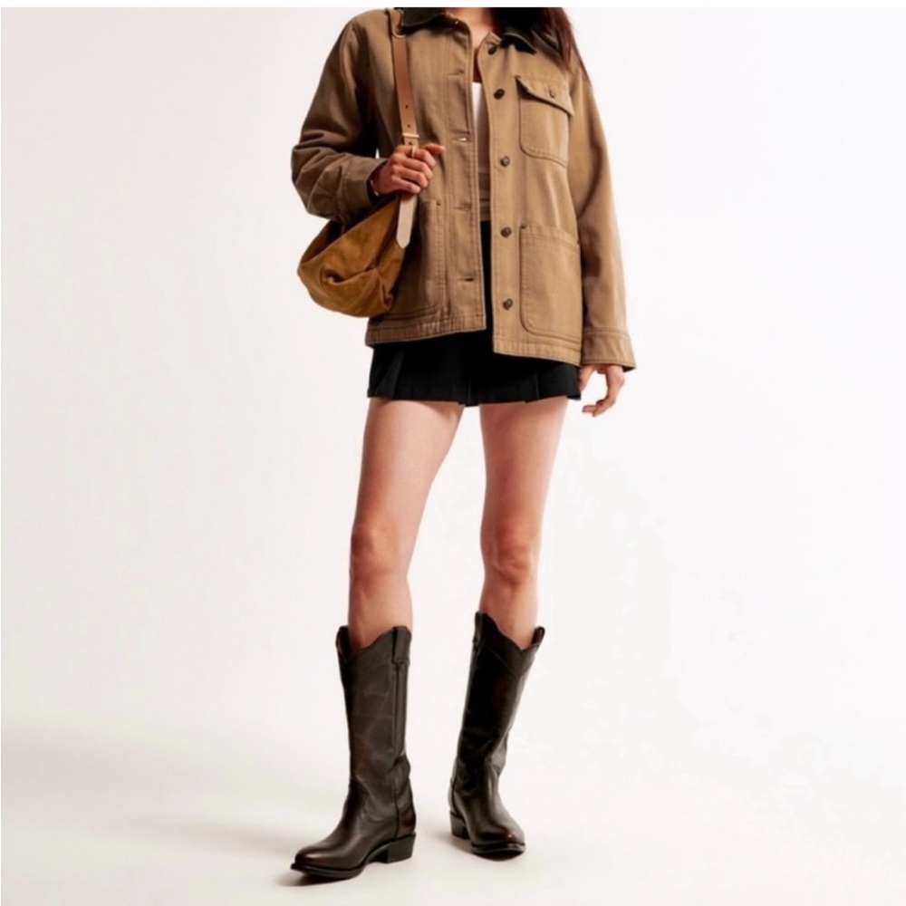 Abercrombie and Fitch Barn Jacket - Picture 2 of 12